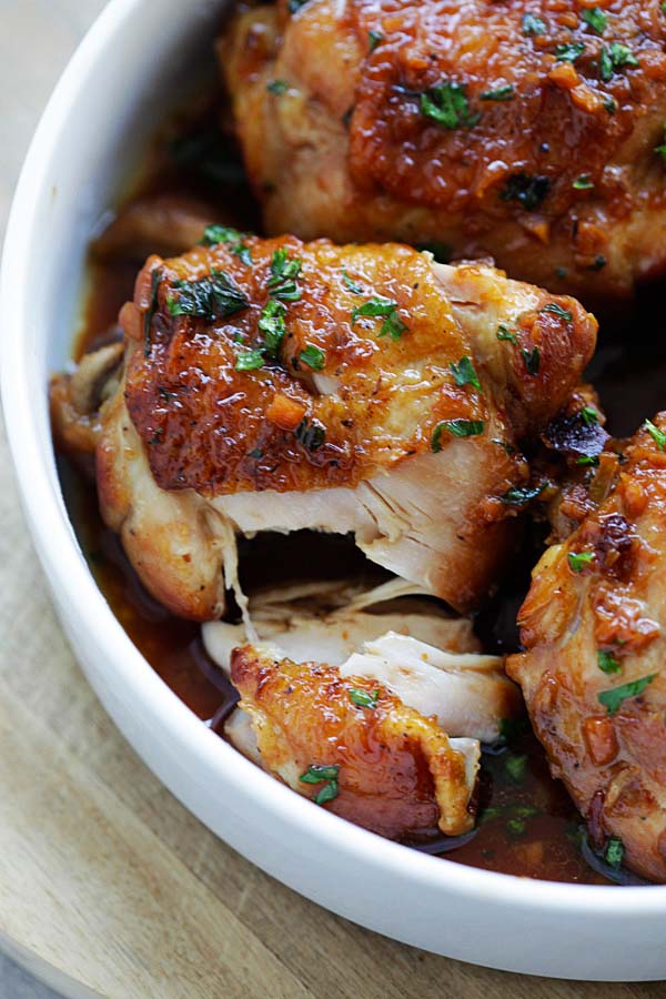 Honey garlic chicken is one of the best Instant Pot chicken recipes.
